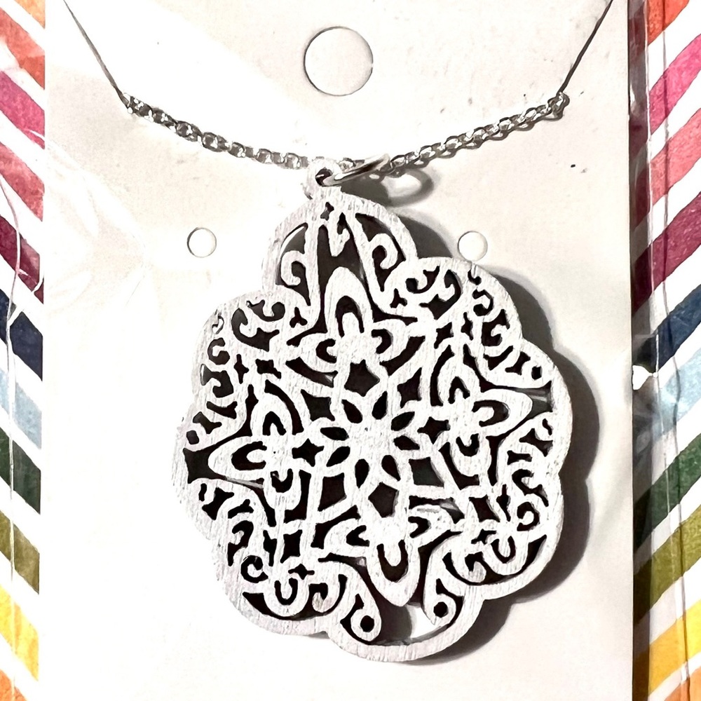 White wood pendant necklace